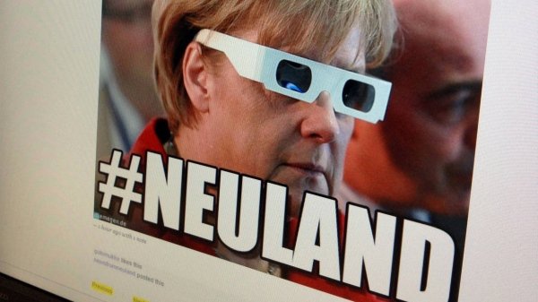 H Aνγκελα Μέρκελ αποκάλεσε το Διαδίκτυο «άγνωστη γη» και έβαλε φωτιά στο twitter - Ακολούθησαν απίστευτα σκίτσα [εικόνες] | iefimerida.gr 4