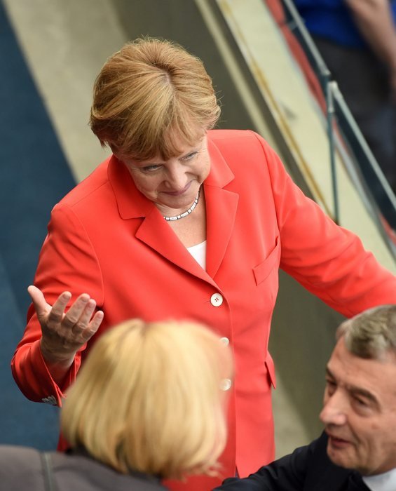 Οταν η Μέρκελ βλέπει ποδόσφαιρο -Πανηγύρισε με την ψυχή της το θρίαμβο της Γερμανίας [εικόνες] | iefimerida.gr 5