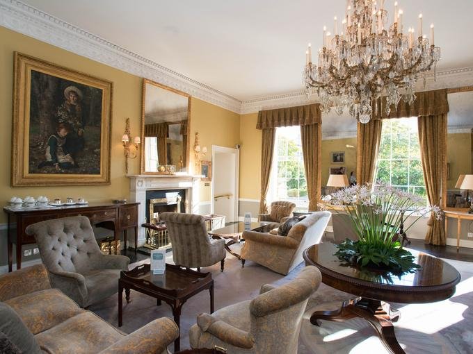 USA Today: Ενα ελληνικό ξενοδοχείο στα εννιά της Ευρώπης που προσφέρουν βασιλικές ανέσεις [εικόνες] | iefimerida.gr 2