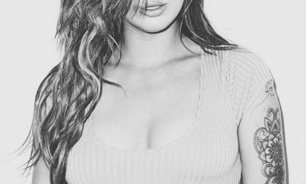 Η κόρη της Κιμ Μπάσιτζερ γυμνή ξανά στο Instagram [εικόνες] | iefimerida.gr 7