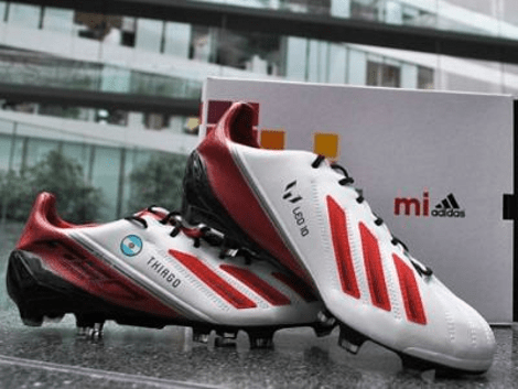 Ο Λιονέλ Μέσι αλλάζει παπούτσια και υπόσχεται βροχή από γκολ [εικόνα] | iefimerida.gr 0