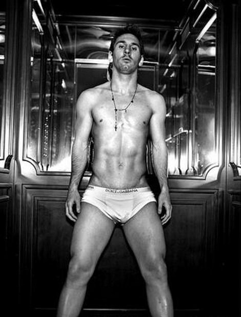 Κεντρικό πρόσωπο σε καμπάνια εσωρούχων ο Λιονέλ Μέσι [εικόνες] | iefimerida.gr 1