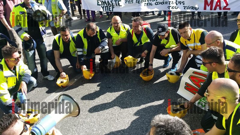 Από τις Σκουριές στην Αθήνα - Πορεία και συγκέντρωση στη Βουλή από 5.000 μεταλλωρύχους [εικόνες&βίντεο] | iefimerida.gr 11