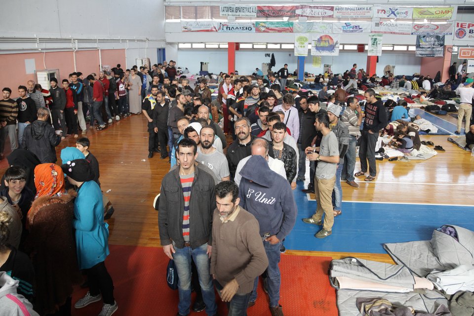 Αναχωρούν οι 370 από τους μετανάστες του «Baris» - Στον Εισαγγελέα επτά ως επικεφαλείς της μεταφοράς [εικόνες] | iefimerida.gr 2