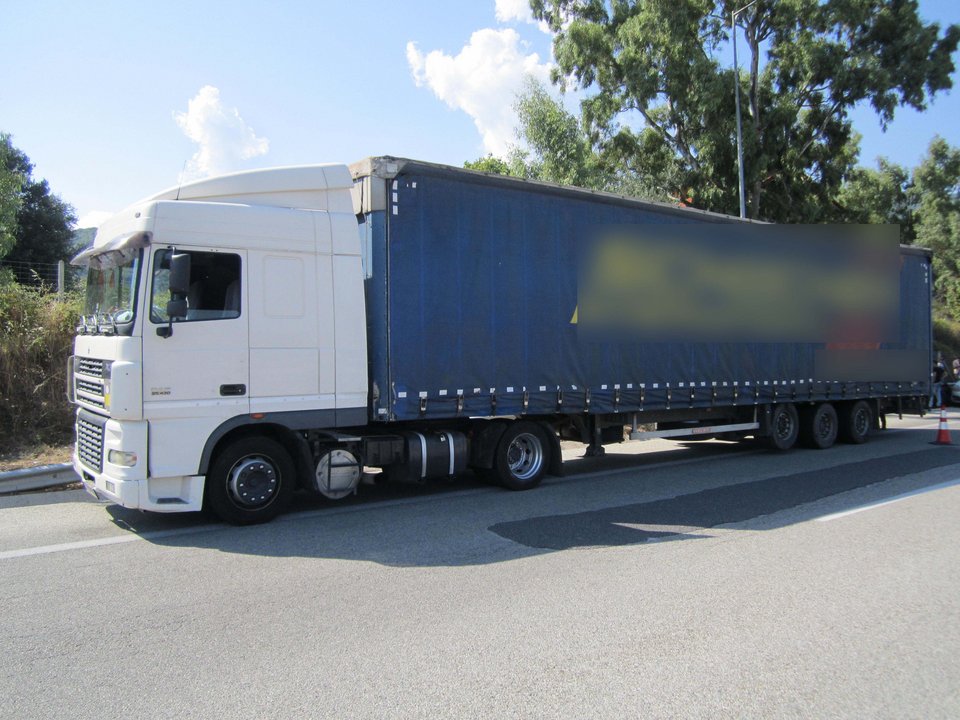 Εσοδα 200.000 ευρώ από μία και μόνη μεταφορά μεταναστών στην Ελλάδα [εικόνες] | iefimerida.gr 1