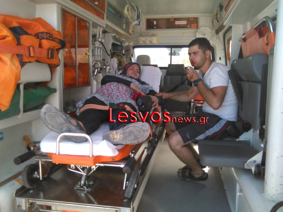 Αιματηρές συμπλοκές μεταναστών στο λιμάνι της Μυτιλήνης [εικόνες & βίντεο] | iefimerida.gr 1