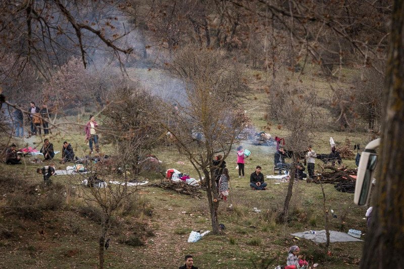 Καβάλα, Τρίκαλα, Γρεβενά... -Σε κάθε πόλη της Ελλάδας, χιλιάδες μετανάστες | iefimerida.gr 7