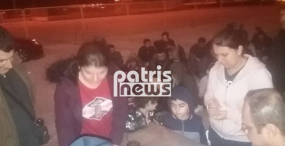 Ηλεία: Εντοπίστηκαν 119 μετανάστες σε παραλία -Σε εξέλιξη έρευνα του Λιμενικού | iefimerida.gr 1