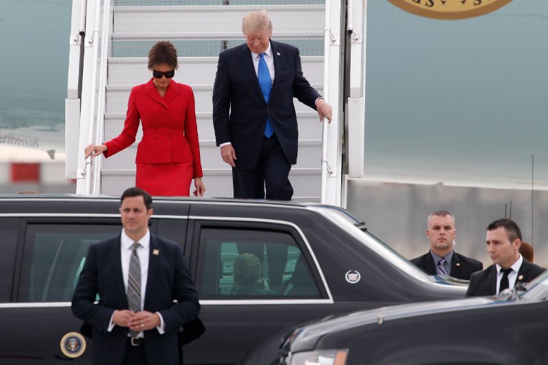 Ο Τραμπ έφτασε στο Παρίσι -Δείπνα, συναντήσεις και παρελάσεις στο πρόγραμμα [εικόνες & βίντεο] | iefimerida.gr 1