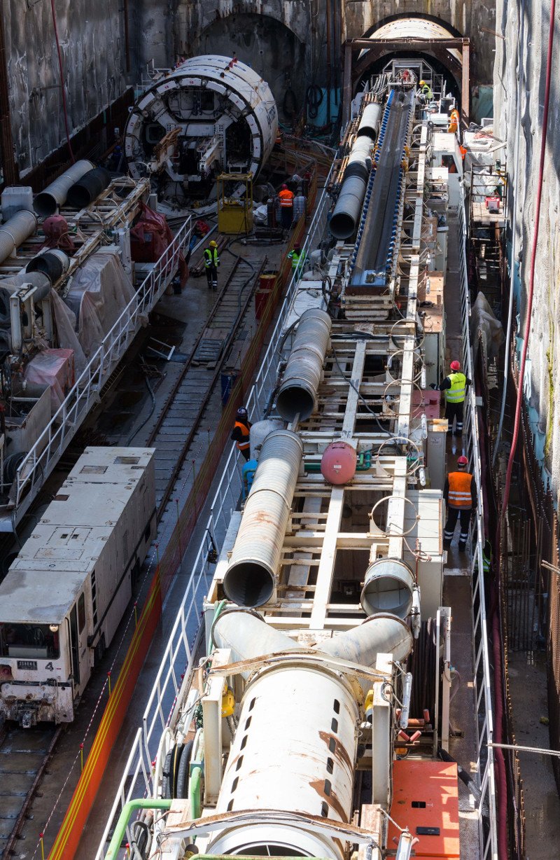 Επιασε και πάλι δουλειά ο μετροπόντικας στη Θεσσαλονίκη [εικόνες] | iefimerida.gr 0