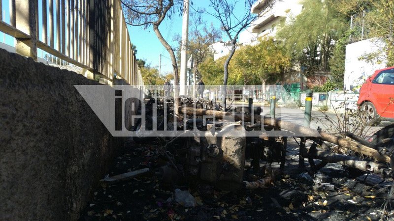 Στάχτες και αποκαΐδια: Η εικόνα στο Μετς την επομένη των επεισοδίων [εικόνες & βίντεο] | iefimerida.gr 2