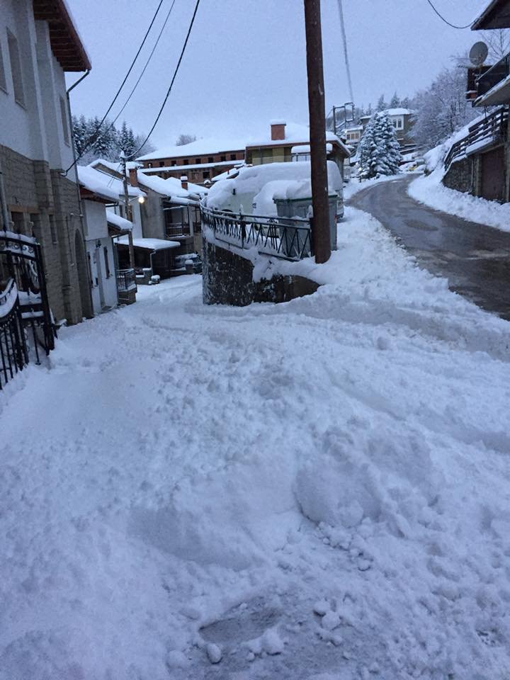 Η «Λητώ» έντυσε στα λευκά τη μισή Ελλάδα -Χιόνι, καταιγίδες, προβλήματα | iefimerida.gr 11