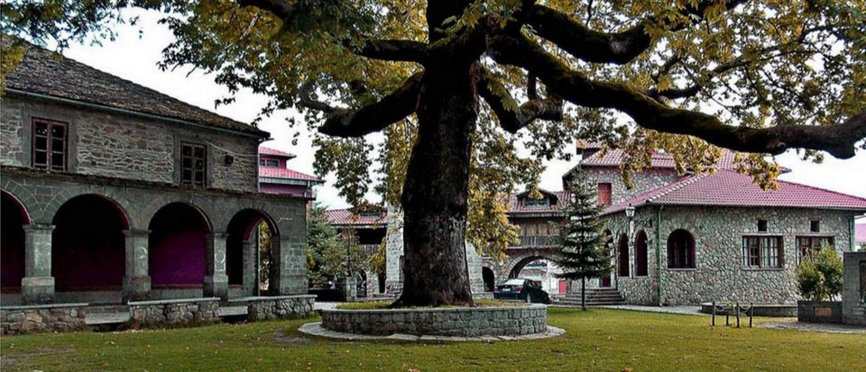 Οι 10 γωνιές της Ελλάδας με τα καλύτερα ξενοδοχεία -Πρώτο το Μέτσοβο [εικόνες] | iefimerida.gr 0