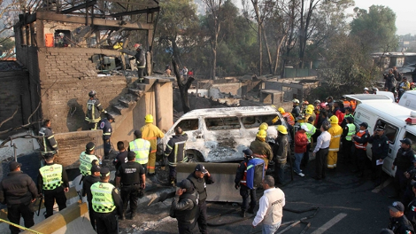 Τραγωδία στο Μεξικό – 20 νεκροί από έκρηξη βυτιοφόρου μετά από τρακάρισμα [εικόνες] | iefimerida.gr 4