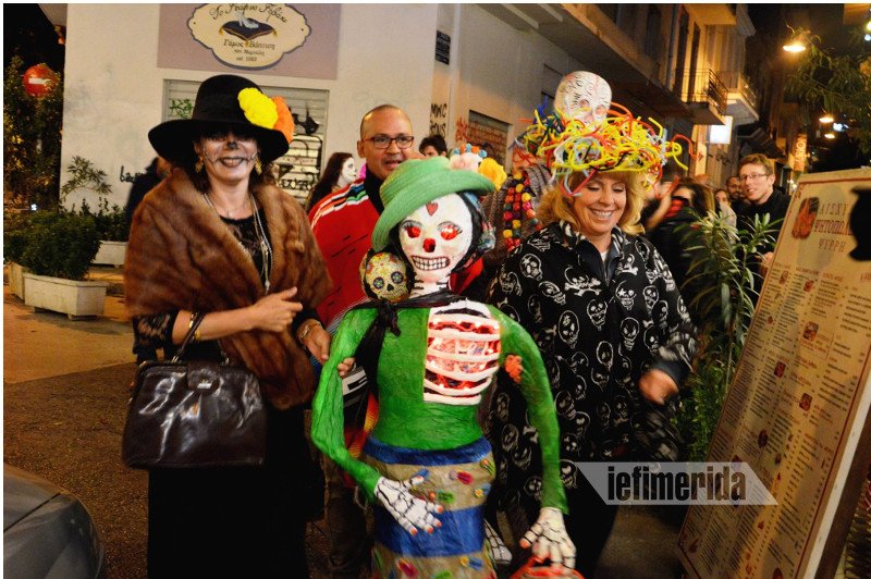 Η μεξικάνικη «Ημέρα των νεκρών» γιορτάστηκε στην Αθήνα -Το iefimerida ήταν εκεί και καταγράφει τι έγινε [εικόνες] | iefimerida.gr 13