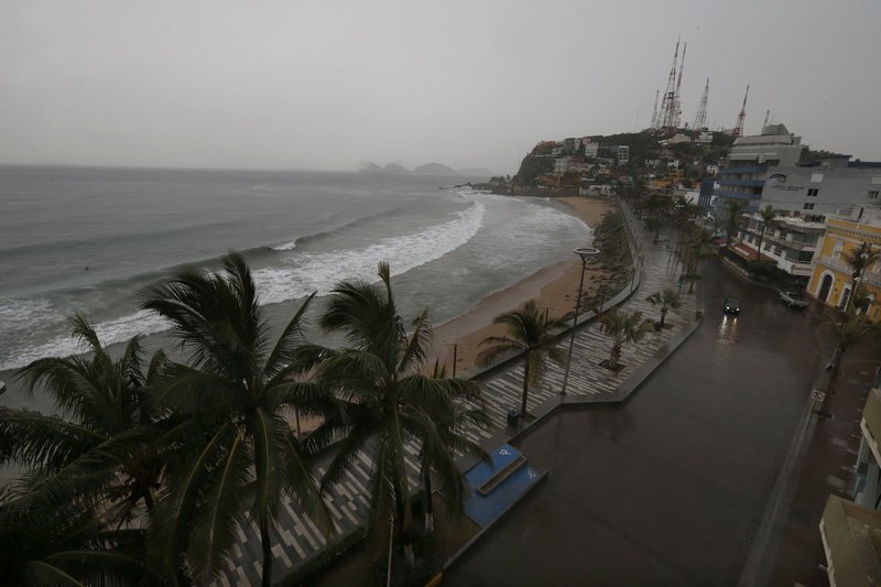 Ο Ουίλα, τυφώνας Κατηγορίας 3