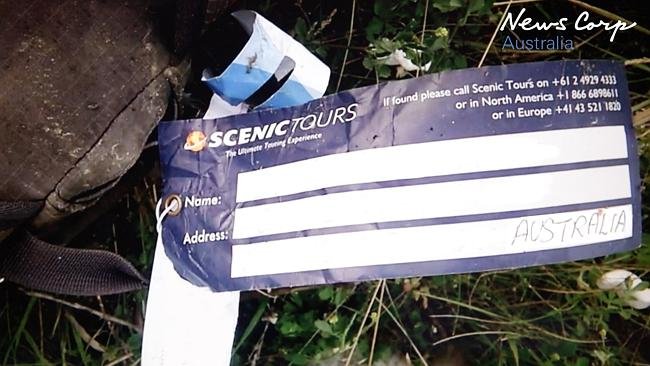 Νέες εικόνες ντροπής από την Ουκρανία -Λεηλατούν τις αποσκευές των θυμάτων της μοιραίας πτήσης MH17 [βίντεο]  | iefimerida.gr 4