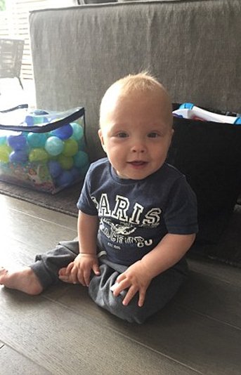 H πρώτη γυναίκα στον κόσμο που γέννησε παιδί μετά από μεταμόσχευση μήτρας αποκαλύπτεται [εικόνες]  | iefimerida.gr 4