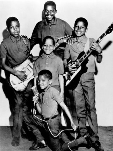 Πέντε χρόνια χωρίς τον βασιλιά της Ποπ -Καρέ από τη ζωή και το έργο του Μάικλ Τζάκσον  [εικόνες] | iefimerida.gr 0