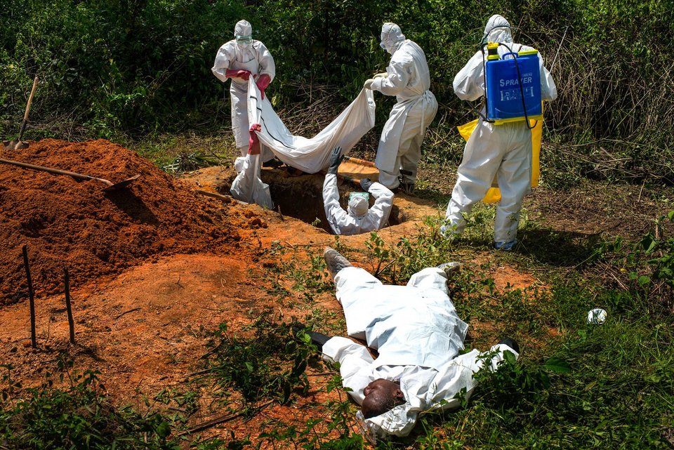 Πέθανε ο κορυφαίος φωτογράφος Μισέλ Ντου Σιλ -Είχε κερδίσει τρία Πούλιτζερ [εικόνες] | iefimerida.gr 11