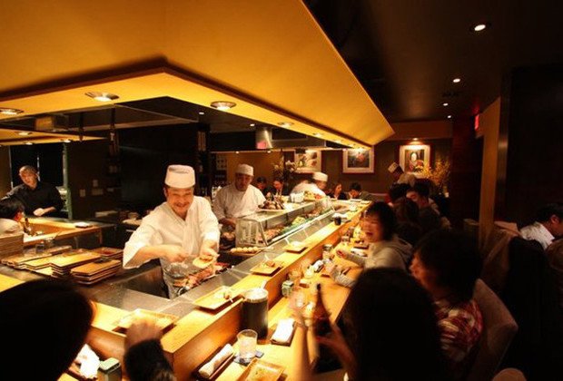 Ποντίκια, κατσαρίδες και μύγες σε τέσσερα από τα τοπ Νεοϋρκέζικα εστιατόρια με αστέρι Michelin [εικόνες]  | iefimerida.gr 4