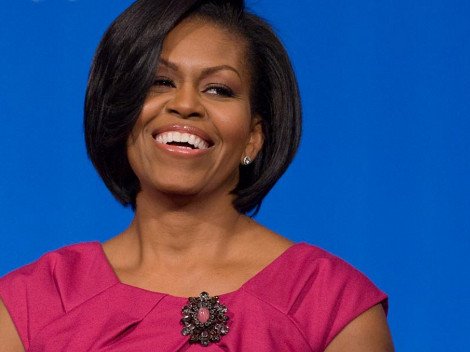 «Fifty and Fabulous»: Η Μισέλ Ομπάμα γιορτάζει τα 50 στο απόγειό της και πλέον κοιτά τη ζωή μετά το Λευκό Οίκο [εικόνες] | iefimerida.gr 0