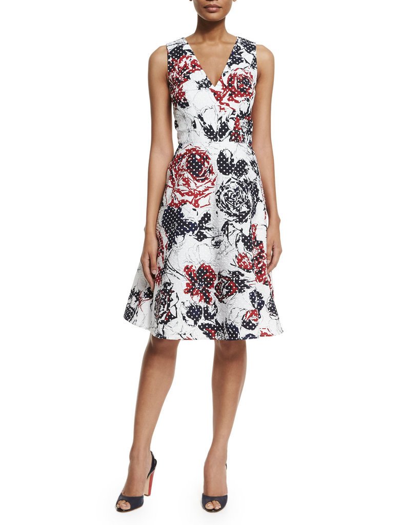 Μίνι, φλοράλ, αέρινα, πανάκριβα Carolina Herrera -Τι φόρεσαν οι Ομπάμα στην Κούβα [εικόνες] | iefimerida.gr 8