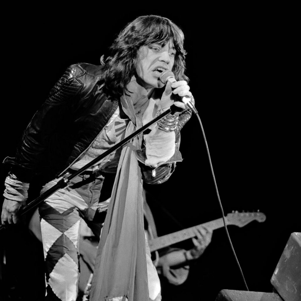 Σαρώνουν τα πολιτικά τραγούδια του Μικ Τζάγκερ -Για Brexit και Τραμπ [βίντεο]  | iefimerida.gr 1