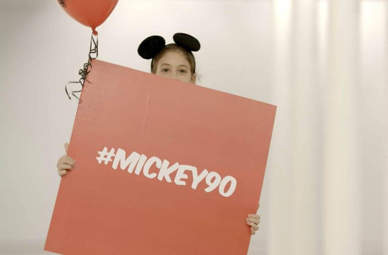 Ο Μίκυ Μάους έγινε 90 ετών και η Disney το γιόρτασε με έναν πρωτότυπο τρόπο στην Ελλάδα | iefimerida.gr 2