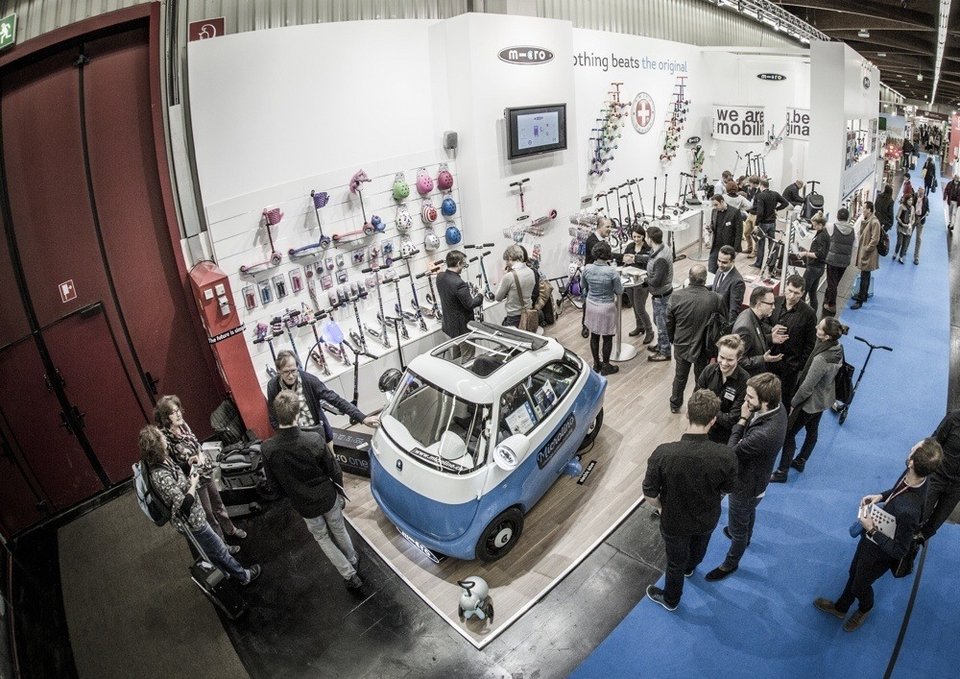 Το ηλεκτροκίνητο Microlino αναβιώνει την BMW Isetta του '60 | iefimerida.gr 10