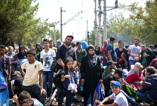 Χάος στα σύνορα των Σκοπίων - Επεισόδια με τους χιλιάδες μετανάστες που συρρέουν από την Ελλάδα [βίντεο] | iefimerida.gr 5