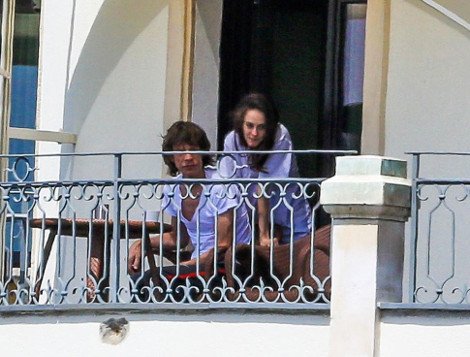 Στις 9 του μακαρίτη...-Με νέα ερωμένη κυκλοφορεί ο Μικ Τζάγκερ τρεις μήνες μετά την αυτοκτονία της συντρόφου του [εικόνες] | iefimerida.gr 1