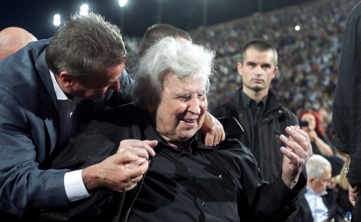 Ο Μίκης Θεοδωράκης στο Καλλιμάρμαρο -Στη συναυλία προς τιμήν του [εικόνες & βίντεο]  | iefimerida.gr 1