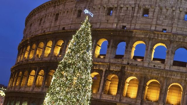 Τρόμος ξανά στην Ευρώπη -Χιλιάδες αστυνομικοί φρουρούν τα χριστουγεννιάτικα μπαζάρ [εικόνες] | iefimerida.gr 2