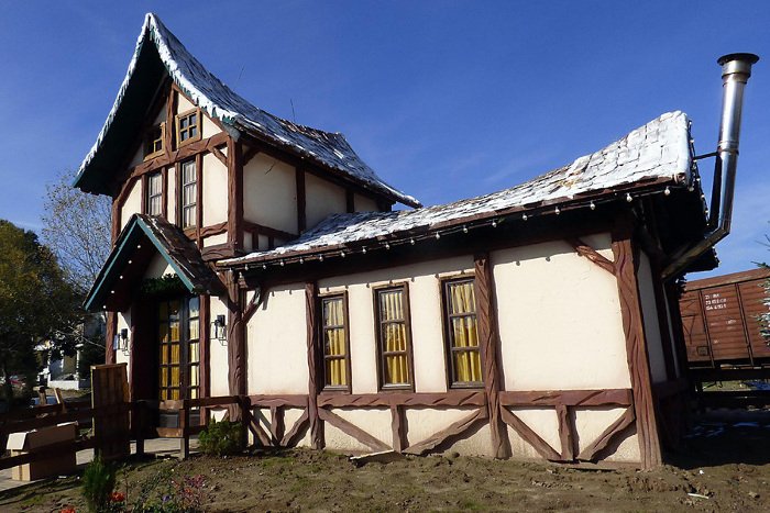 Στιγμές μαγείας στα Τρίκαλα -Ο «Μύλος των Ξωτικών» έτοιμος να υποδεχθεί μικρούς και μεγάλους [εικόνες] | iefimerida.gr 3