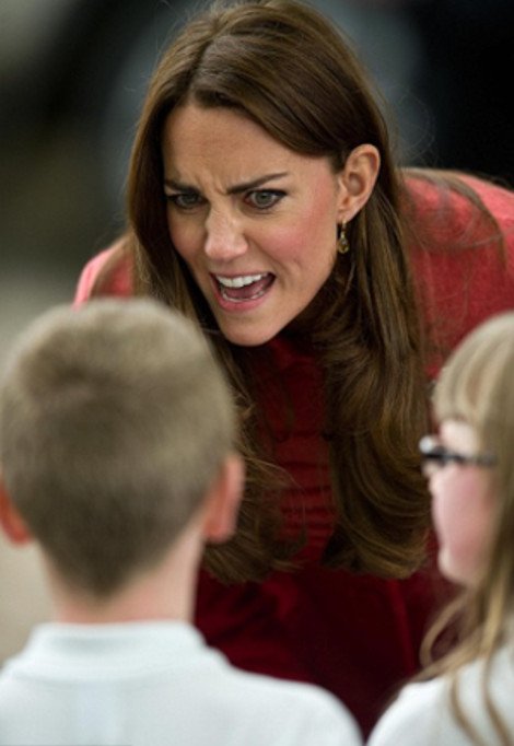 H Κέιτ Μίντλετον μέθυσε σε επίσημη επίσκεψη -Απίστευτες γκριμάτσες [εικόνες] | iefimerida.gr 0