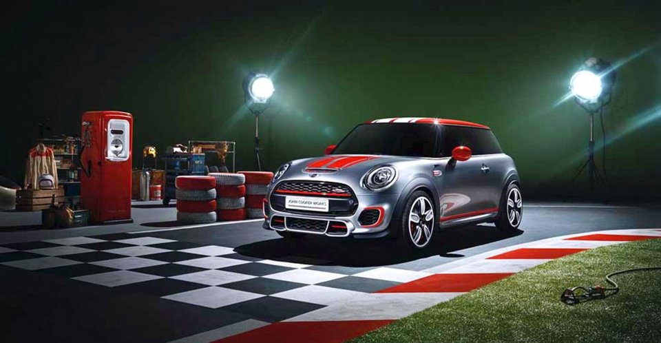 Το John Cooper Works, η πολεμική έκδοση του νέου Mini, στο Ντιτρόιτ | iefimerida.gr 4