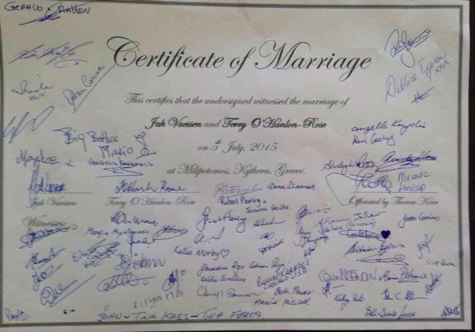 Η Μιράντα Κερ σε γάμο γκέι φίλων της στα Κύθηρα ποστάρει φωτογραφίες [εικόνες] | iefimerida.gr 3