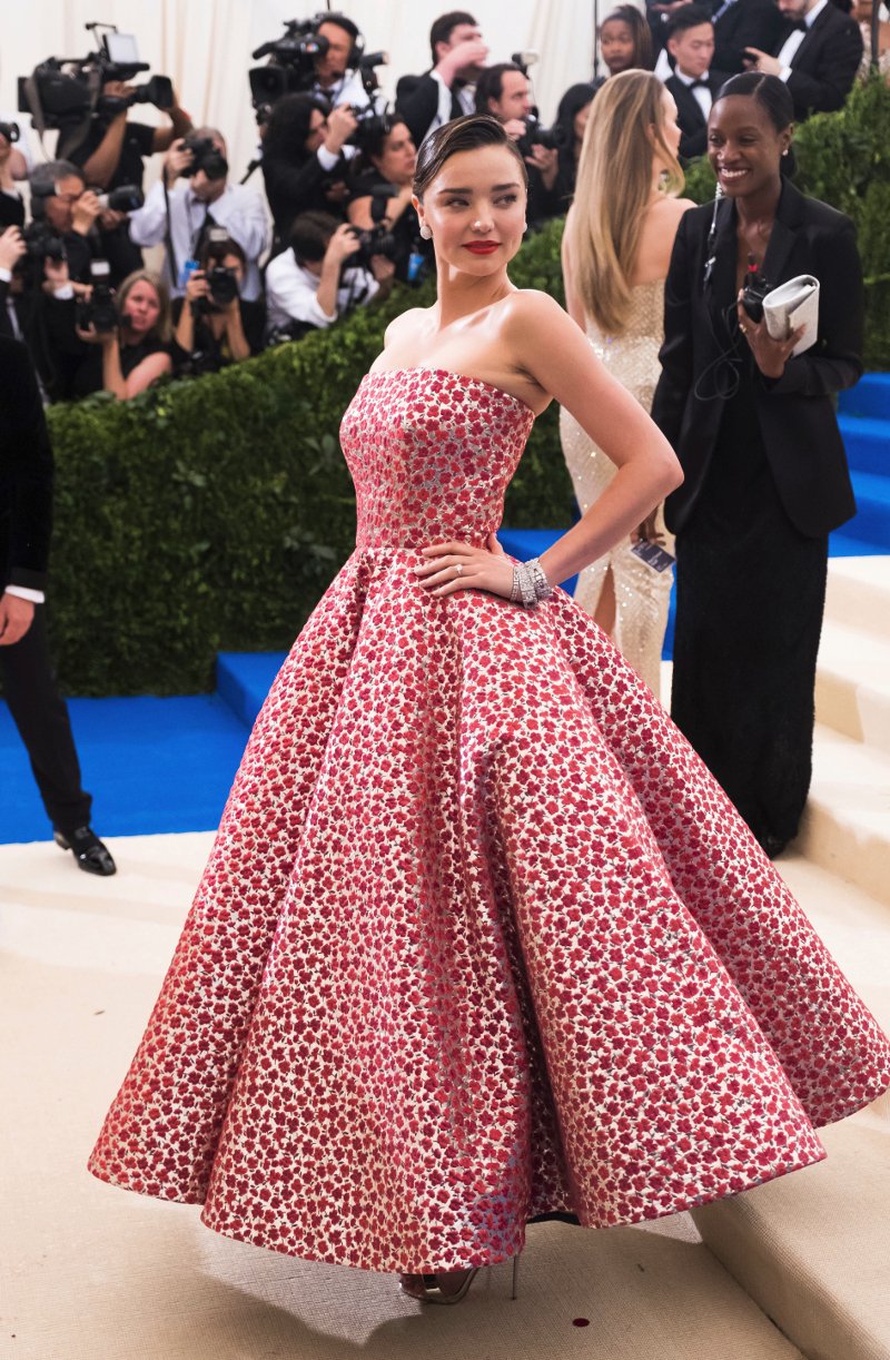 Εγκυος η Μιράντα Κερ -Περιμένει το πρώτο της παιδί με τον Ιβαν Σπίγκελ [εικόνες] | iefimerida.gr 1