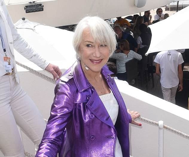 Η Ελεν Μίρεν έφαγε μια επική τούμπα στις Κάννες [βίντεο] | iefimerida.gr 0