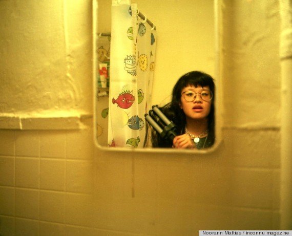 Η τελετουργία της ομορφιάς -Γυναίκες ποζάρουν μπροστά στον καθρέφτη τους και αποθεώνονται [εικόνες] | iefimerida.gr 5