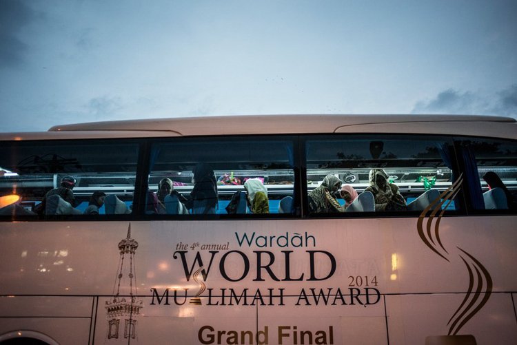 Μις Μουσουλμανικός Κόσμος: Στα άδυτα ενός διαφορετικού διαγωνισμού ομορφιάς [εικόνες] | iefimerida.gr 3