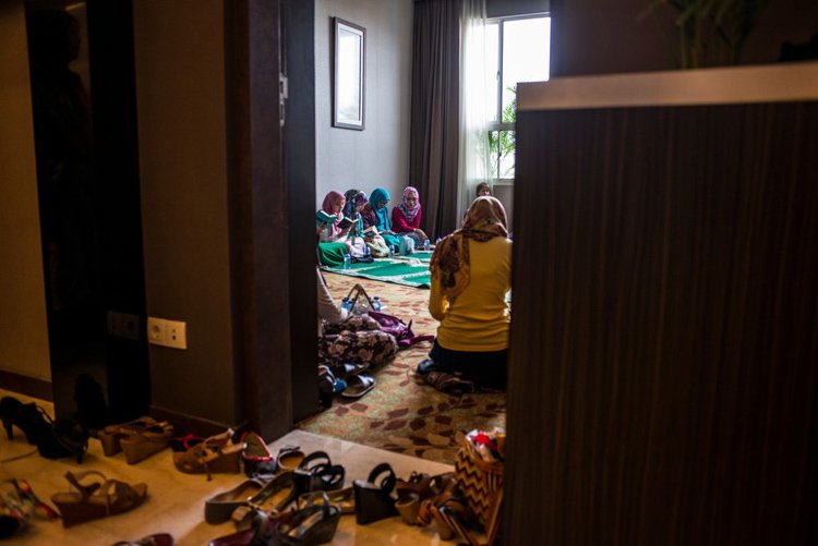 Μις Μουσουλμανικός Κόσμος: Στα άδυτα ενός διαφορετικού διαγωνισμού ομορφιάς [εικόνες] | iefimerida.gr 13