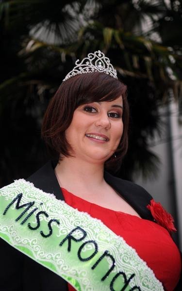 Μις Χοντρούλα: Και οι παχιές έχουν ψυχή [εικόνες+βίντεο] | iefimerida.gr 5