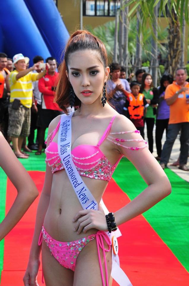 Εστεμμένη καλλιστείων προσκυνά τη ρακοσυλλέκτρια μητέρα της -Η ιστορία πίσω από μια viral φωτογραφία [εικόνες] | iefimerida.gr 9