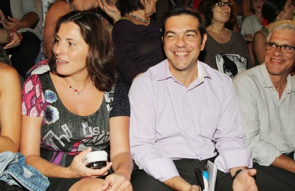 Η ταπεινή κυρία Τσίπρα μιλάει για τη νέα της ιδιότητα [εικόνες] | iefimerida.gr 5