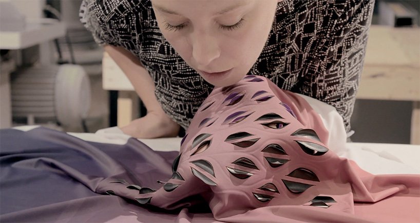 Το «έξυπνο» ρούχο γυμναστικής -Με μικροοργανισμούς και πτερύγια εξαερισμού [εικόνα & βίντεο]  | iefimerida.gr 2