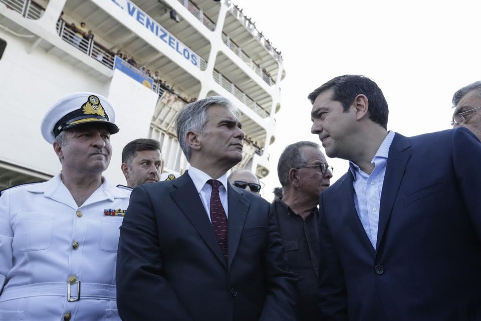 «Καθάρισαν» τη Λέσβο από τους πρόσφυγες πριν την επίσκεψη Τσίπρα-Φάιμαν | iefimerida.gr 5