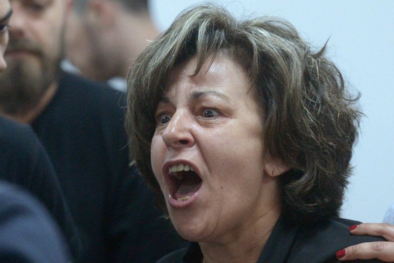 Δίκη ΧΑ: Το ξέσπασμα της μητέρας του Φύσσα [εικόνες] | iefimerida.gr 0