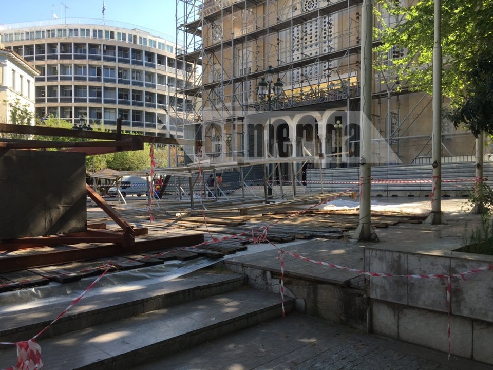 Κατεβαίνουν μετά από 20 χρόνια οι σκαλωσιές στη Μητρόπολη Αθηνών [εικόνες] | iefimerida.gr 8